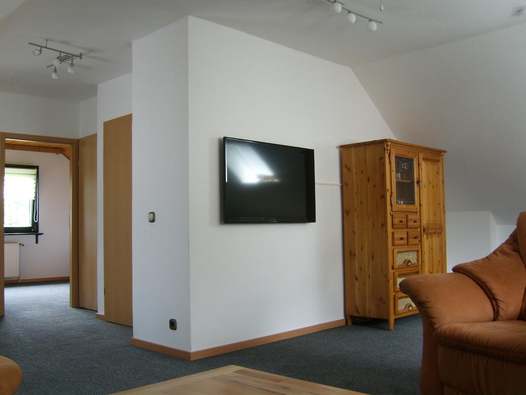 Ferienwohnung Leichlingen Szoba fotó